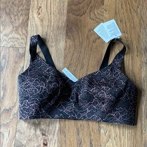 Lululemon Like Nothing Bra 36D floral print